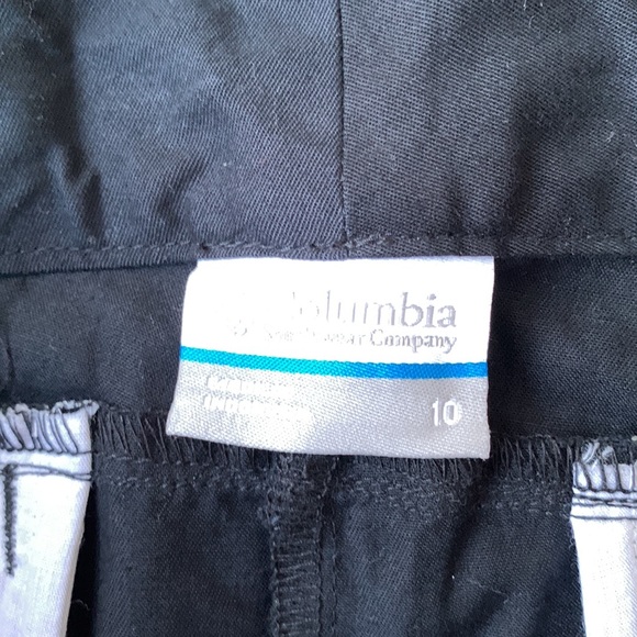 Columbia Capri Pants - Picture 3 of 12